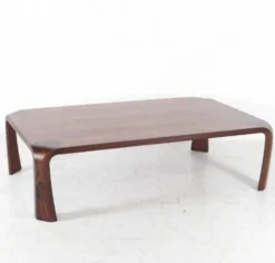 Table de salon par Tendo Mokko