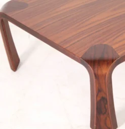 Table de salon par Tendo Mokko