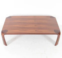 Table de salon par Tendo Mokko