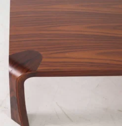 Table de salon par Tendo Mokko