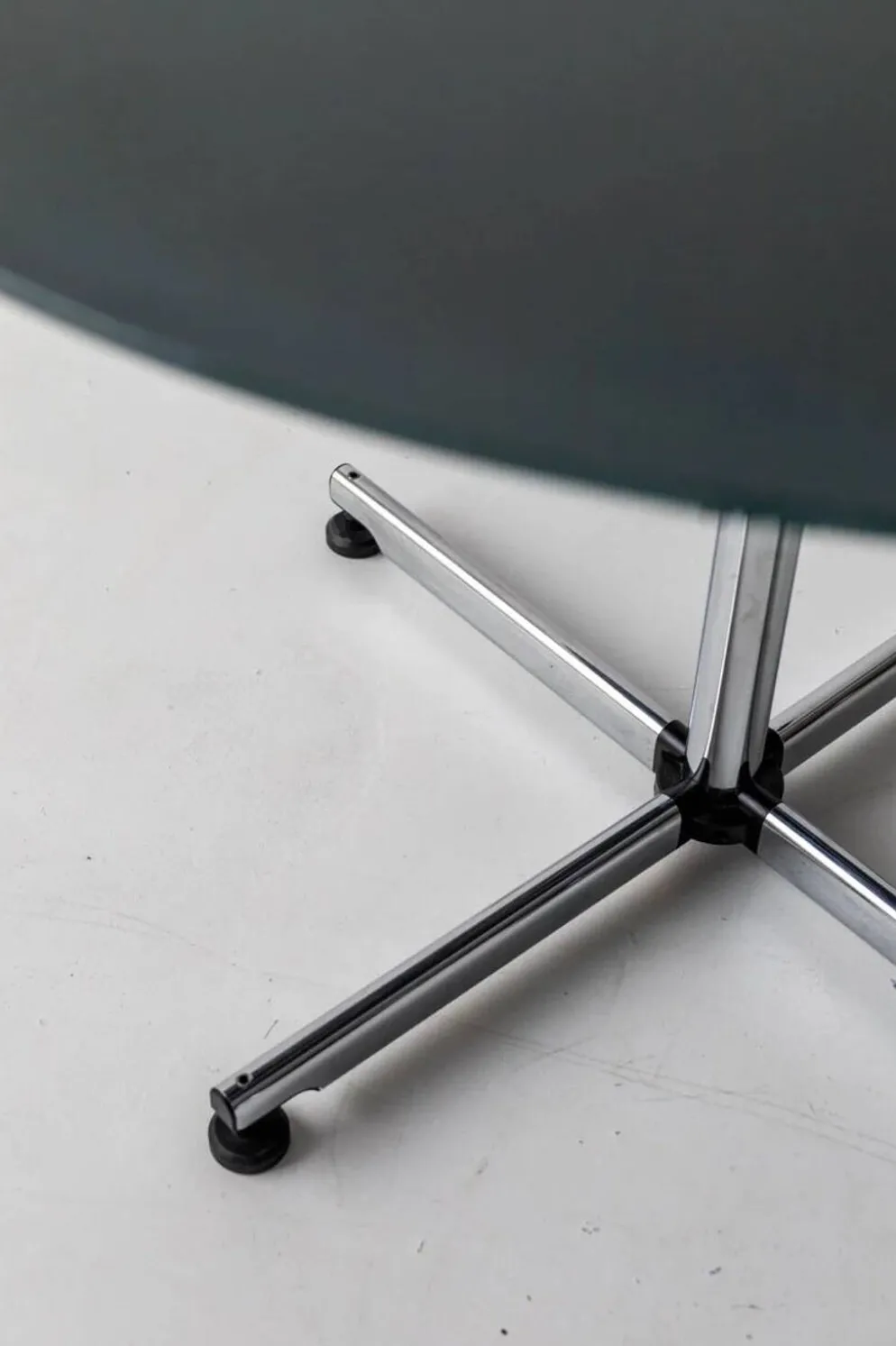 Table/desk Kitos par USM