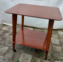 Table desserte roulante