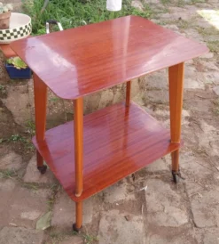 Table desserte roulante