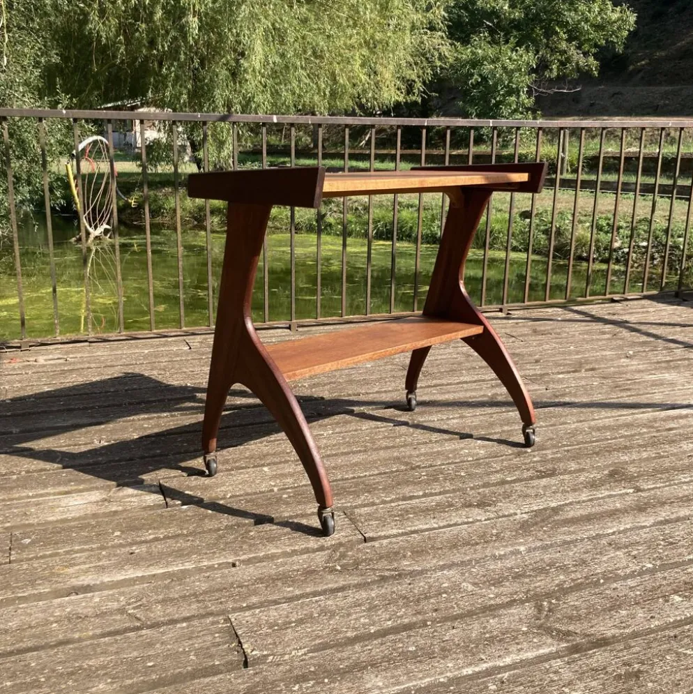 Table desserte à roulettes design 1950.
