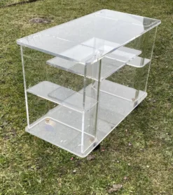 Table desserte à roulettes Plexiglas bar vintage 1970