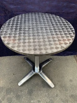 Table de terrasse