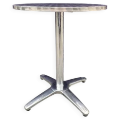 Table de terrasse