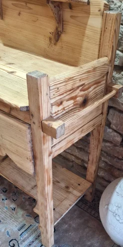 Table de toilette