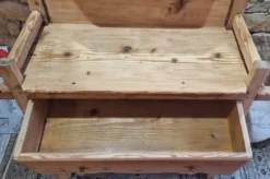 Table de toilette