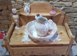 Table de toilette