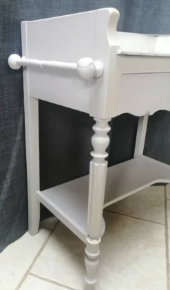 Table de toilette
