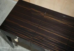 Table de toilette et tabouret Nascondino Fendi Casa en ébène Macassar