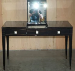 Table de toilette et tabouret Nascondino Fendi Casa en ébène Macassar
