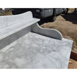 Table de toilette marbre blanc