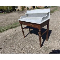 Table de toilette marbre blanc