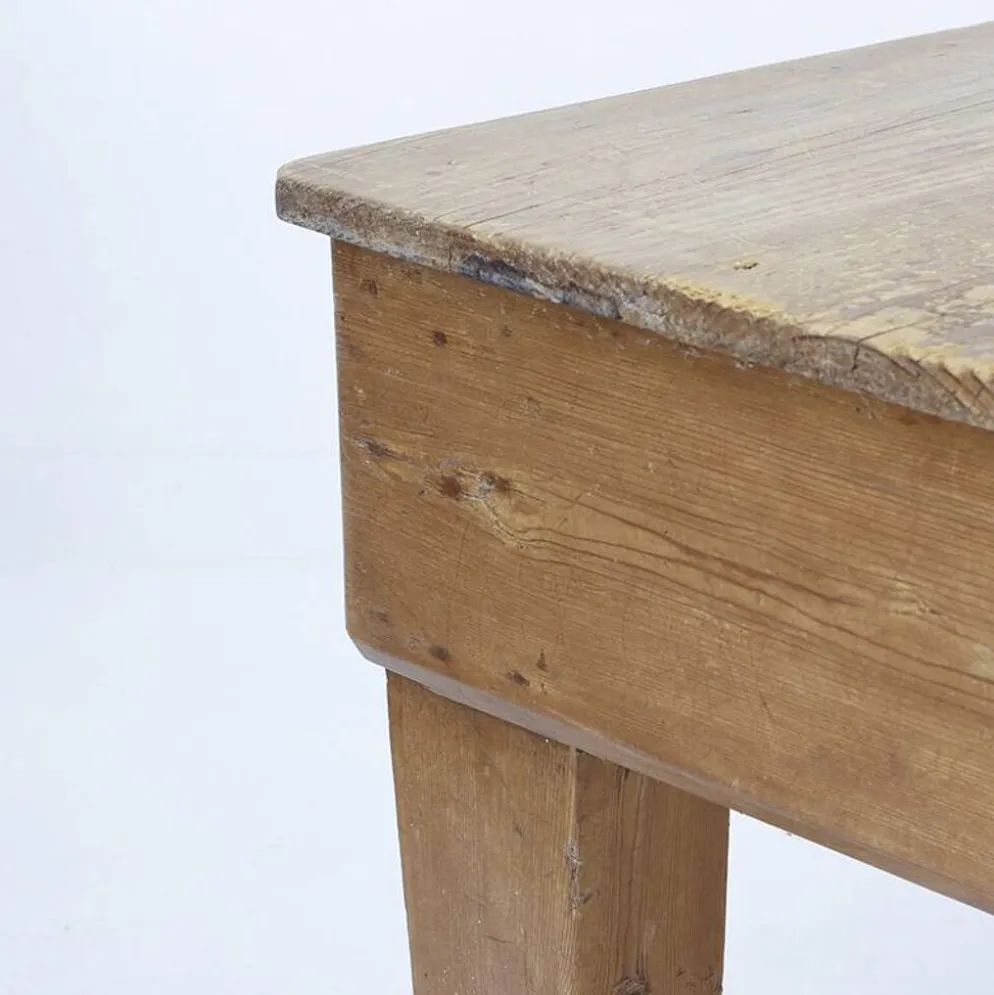 Table de travail en pin