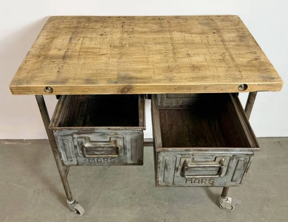 Table de travail industrielle vintage sur roues, années 1960