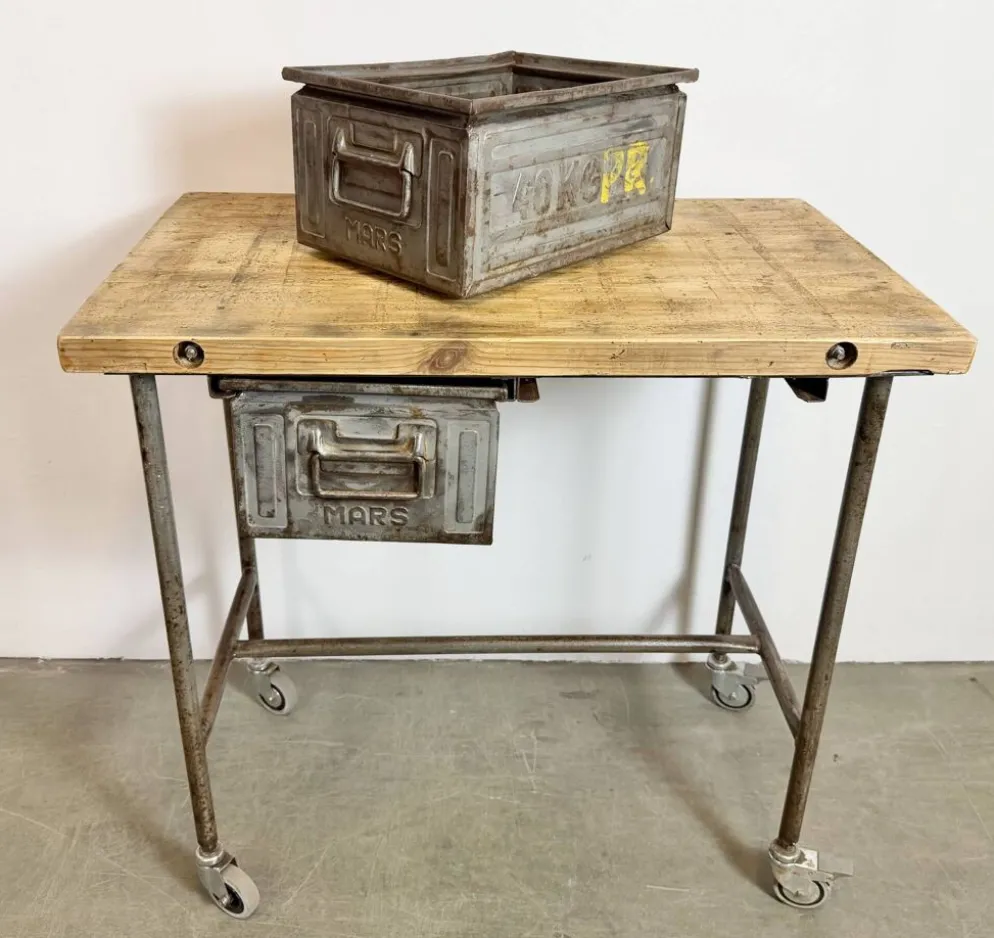Table de travail industrielle vintage sur roues, années 1960