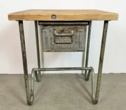 Table de travail industrielle vintage, années 1960