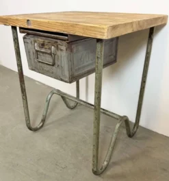 Table de travail industrielle vintage, années 1960
