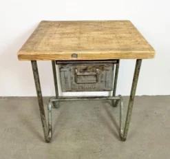 Table de travail industrielle vintage, années 1960