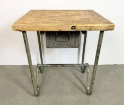 Table de travail industrielle vintage, années 1960
