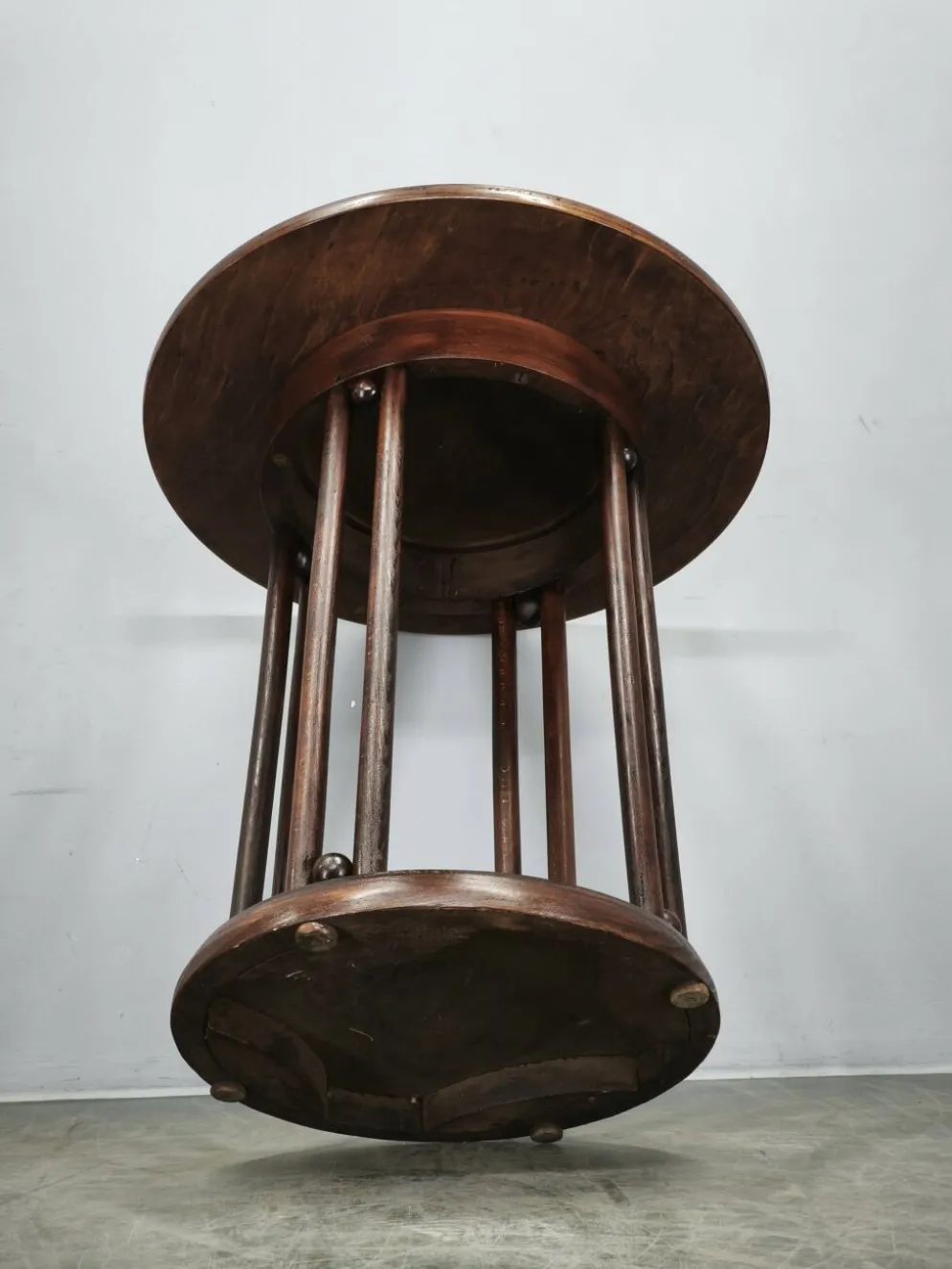 Table en bois courbé Fledermaus, Sécession de Vienne, Autriche, vers 1900