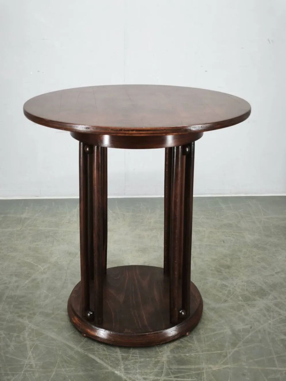 Table en bois courbé Fledermaus, Sécession de Vienne, Autriche, vers 1900