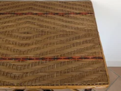 Table en bois et rotin 1920