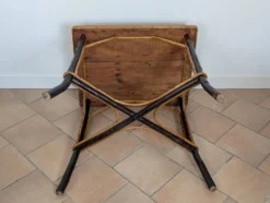 Table en bois et rotin 1920