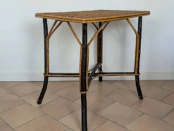 Table en bois et rotin 1920