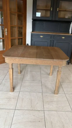 Table en chêne avec rallonges