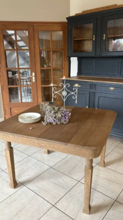Table en chêne avec rallonges