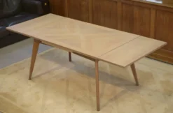 Table en chêne cérusé 1960’s