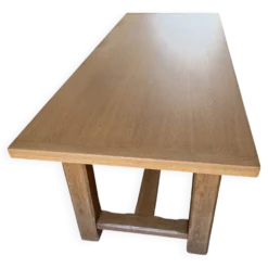 Table en chêne massif