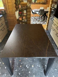 Table en céramique Ilex