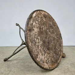 Table en fer modèle Arras, 19ème