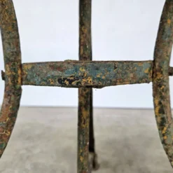 Table en fer modèle Arras, 19ème