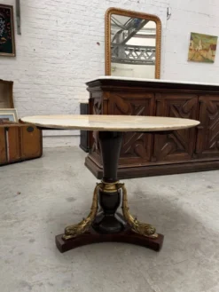 Table en laiton et onyx années 50