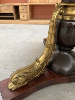 Table en laiton et onyx années 50