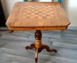 Table en marqueterie, 19th century Italy