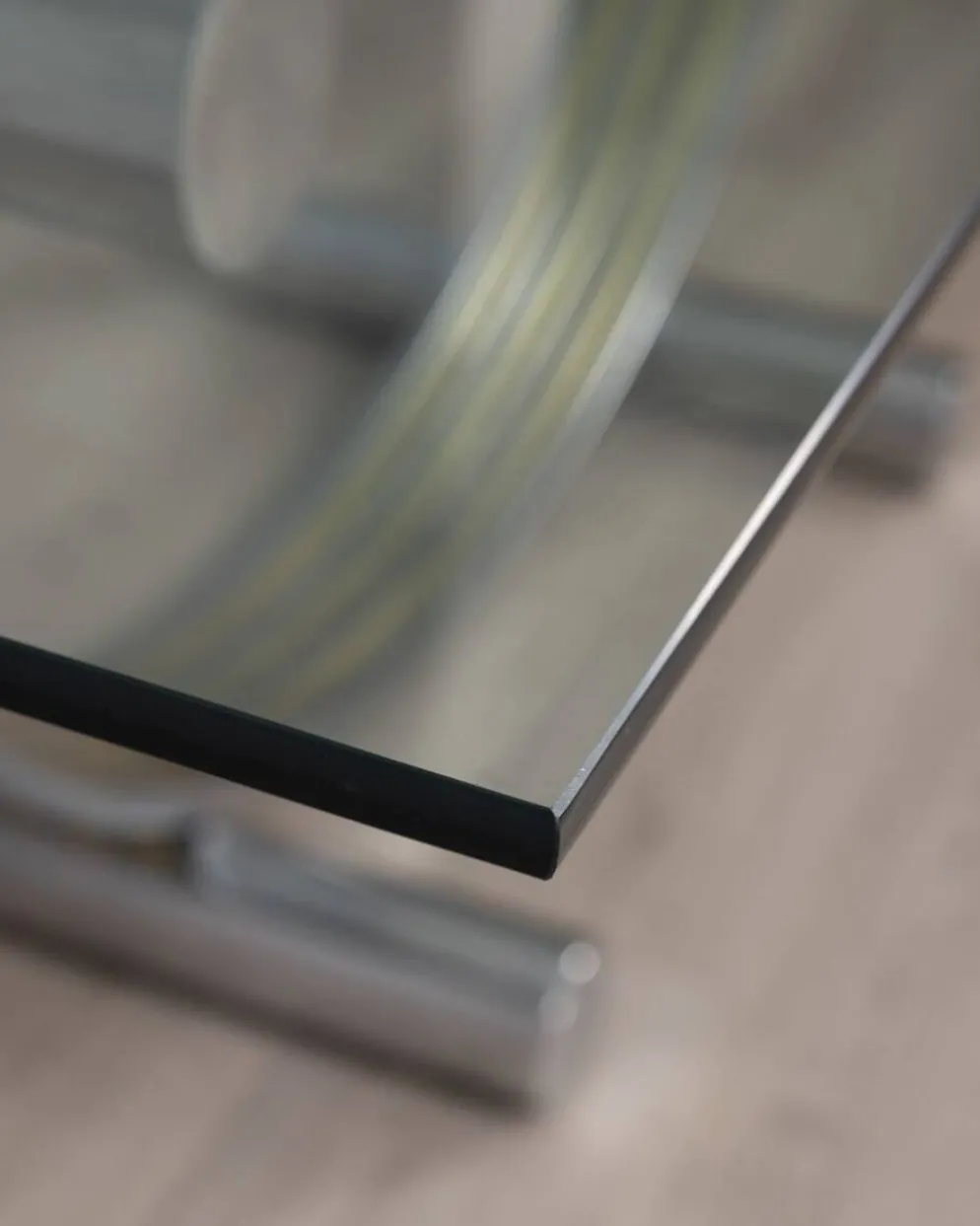 Table en métal vintage, laiton et verre par renato zevi, années 1970