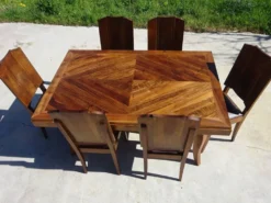 Table en noyer massif, avec rallonges
