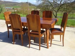 Table en noyer massif, avec rallonges