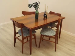 Table en palissandre, design danois, années 1970, fabriquée au Danemark
