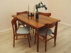 Table en palissandre, design danois, années 1970, fabriquée au Danemark