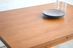 Table en teck avec rallonges à l’italienne 125cm