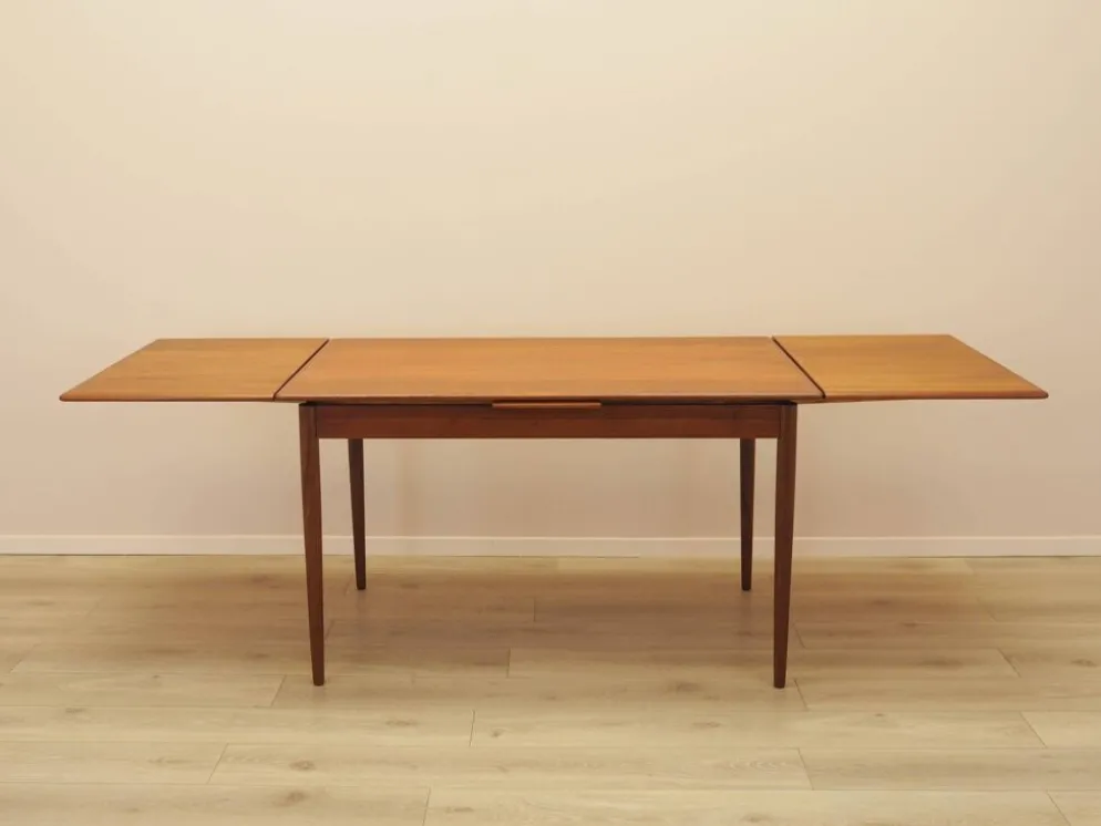 Table en teck, design danois, années 1970, fabriquée au Danemark
