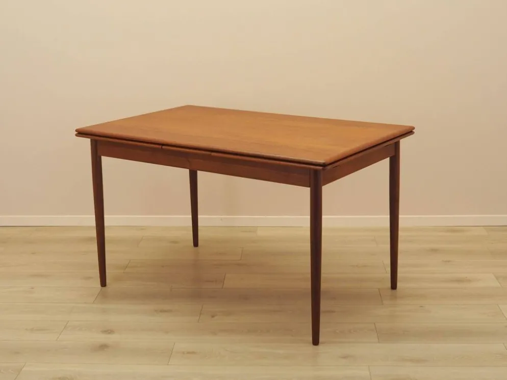 Table en teck, design danois, années 1970, fabriquée au Danemark