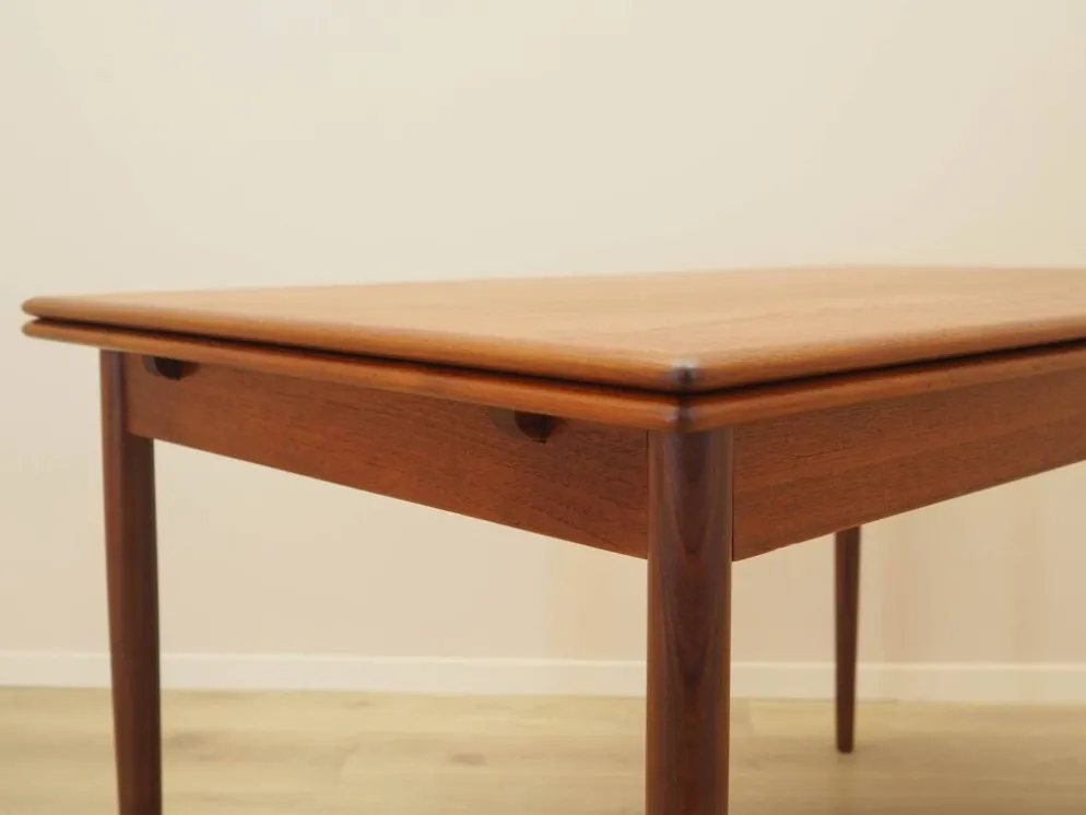 Table en teck, design danois, années 1970, fabriquée au Danemark